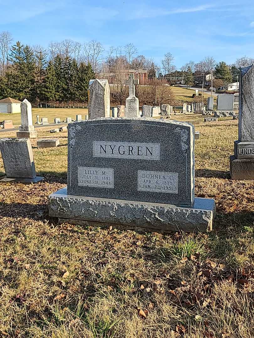 Lilly M. Nygren's grave. Photo 2