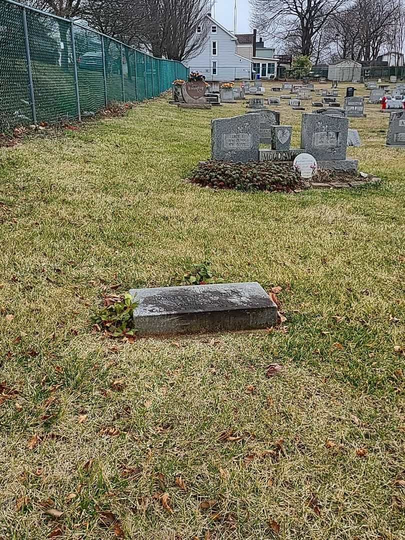 Romeo B. Manseau's grave. Photo 2
