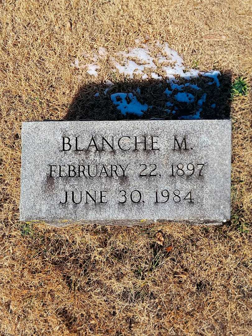 Blanche M. Groft's grave. Photo 3