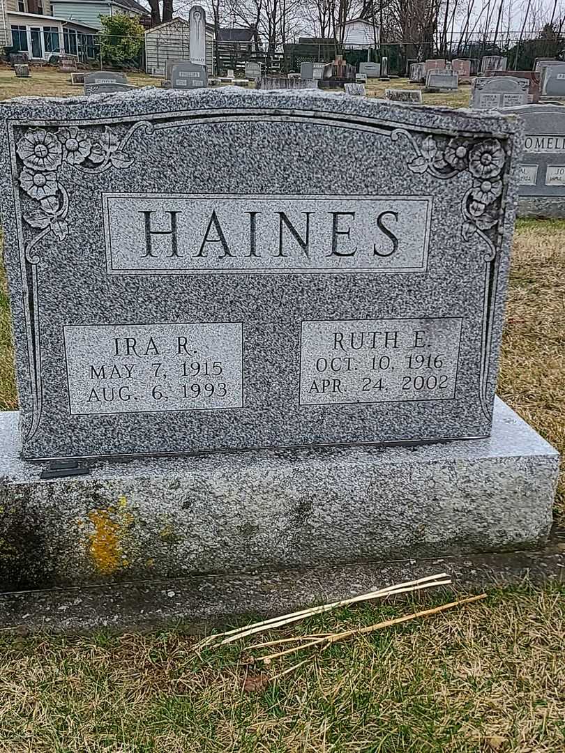 Ira R. Haines's grave. Photo 1