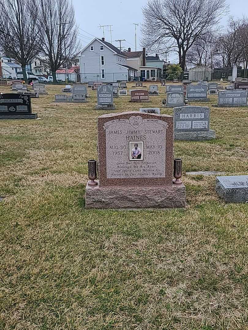 James "Jimmy" Stewart Haines's grave. Photo 2