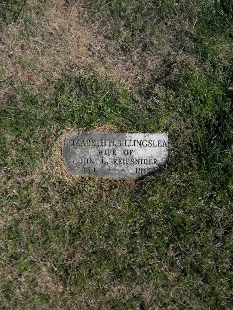 Elizabeth H. Reifsnider's grave. Photo 2