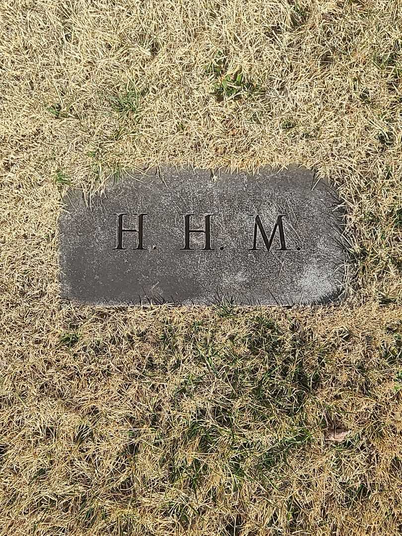 Harriet Huntington Miller's grave. Photo 4