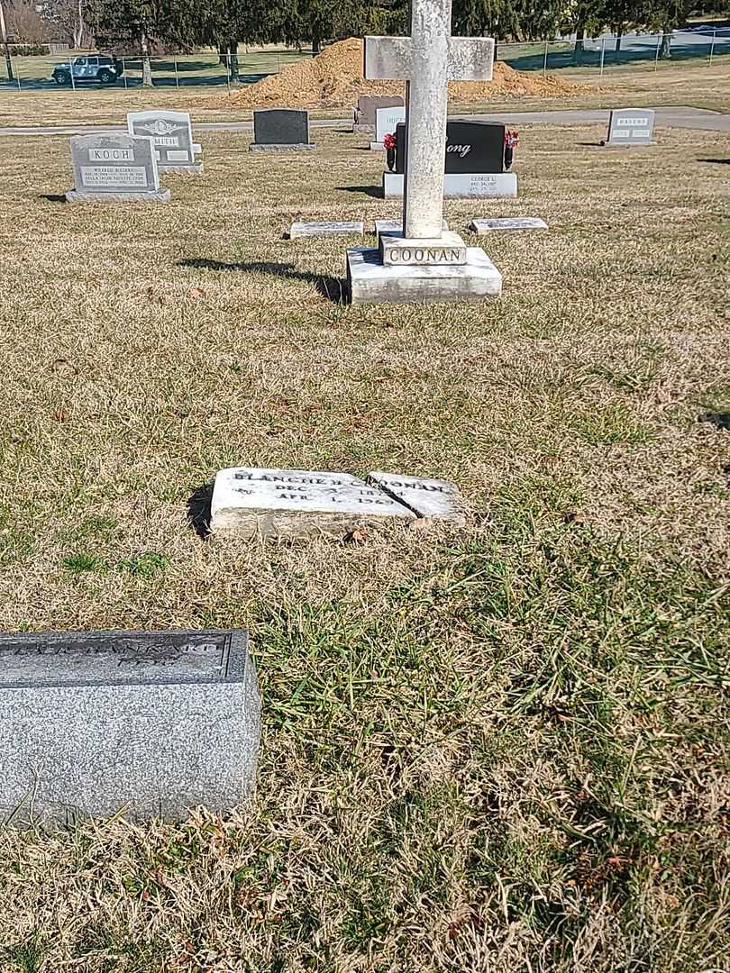 Blanche B. Coonan's grave. Photo 2