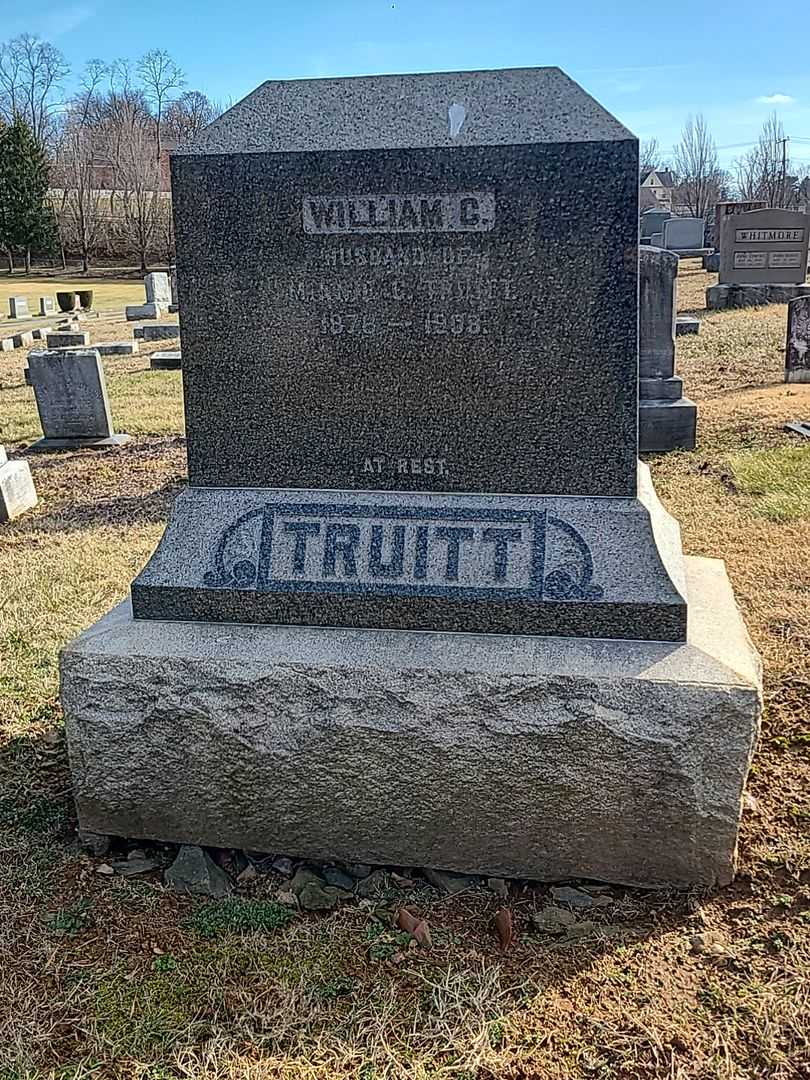 William C. Truitt's grave. Photo 3