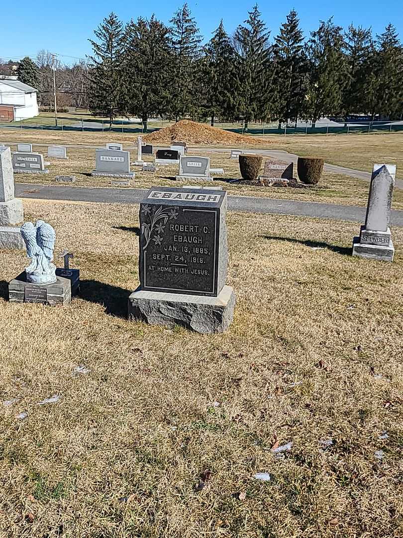 Robert C. Ebaugh's grave. Photo 2