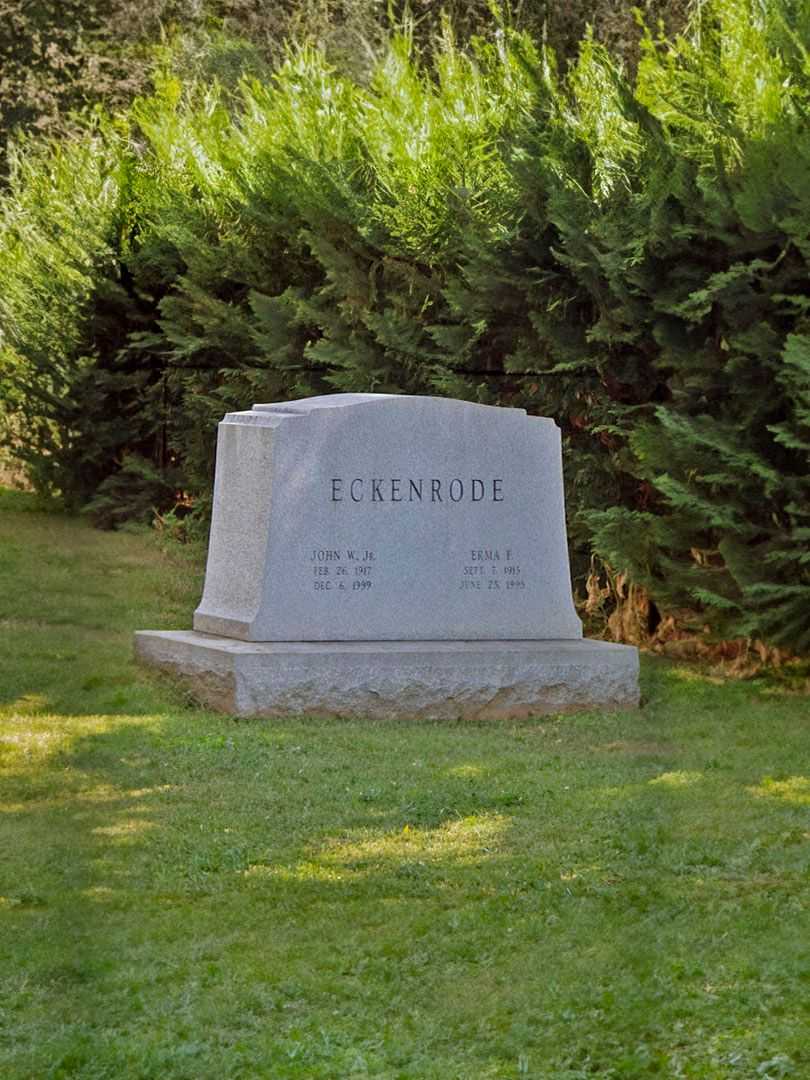 John W. Eckenrode Junior's grave. Photo 2