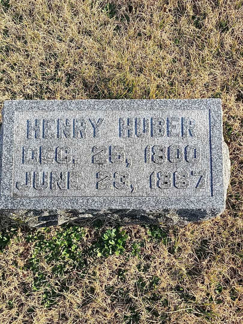 Henry Huber's grave. Photo 3