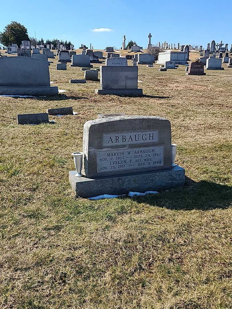 Evelyn P. Arbaugh's grave. Photo 2
