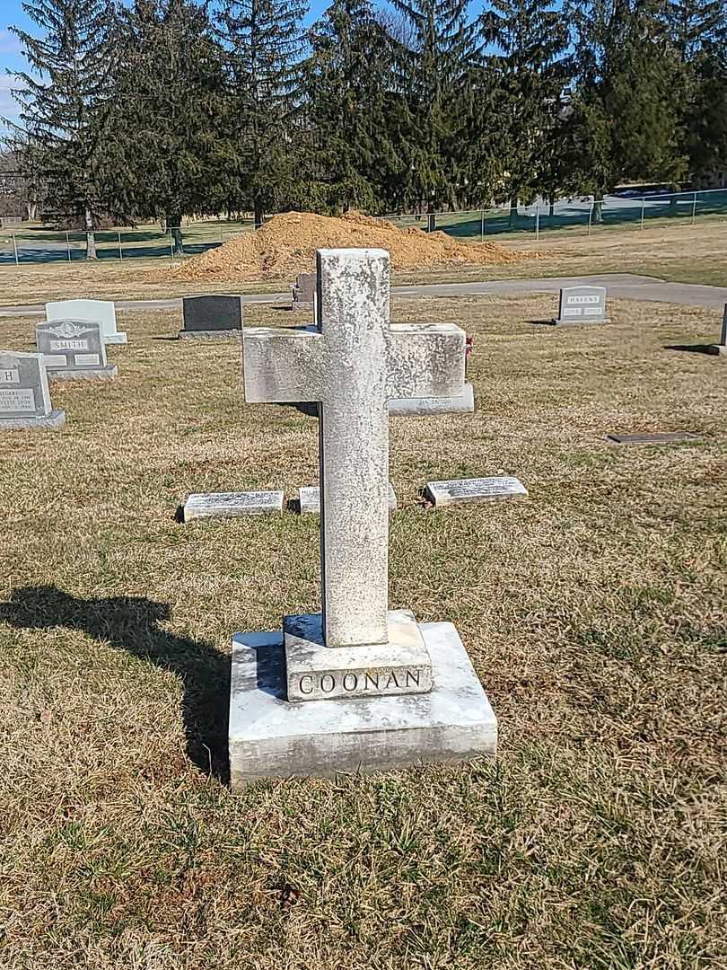 Thomas J. Coonan M. D.'s grave. Photo 1