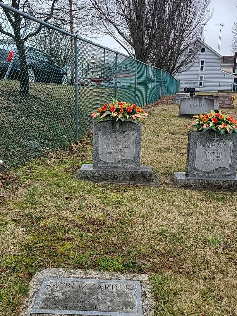 James Thomas "Jay" Blizzard Junior's grave. Photo 2