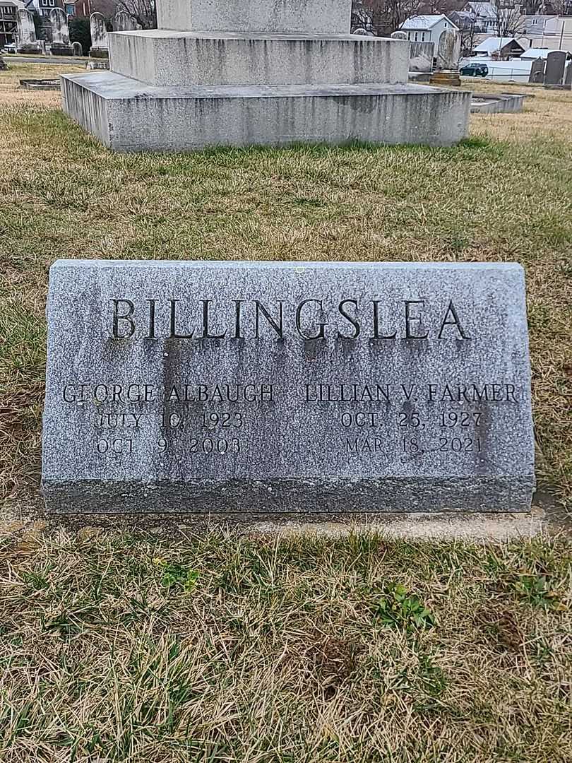 Lillian V. Farmer Billingslea's grave. Photo 3