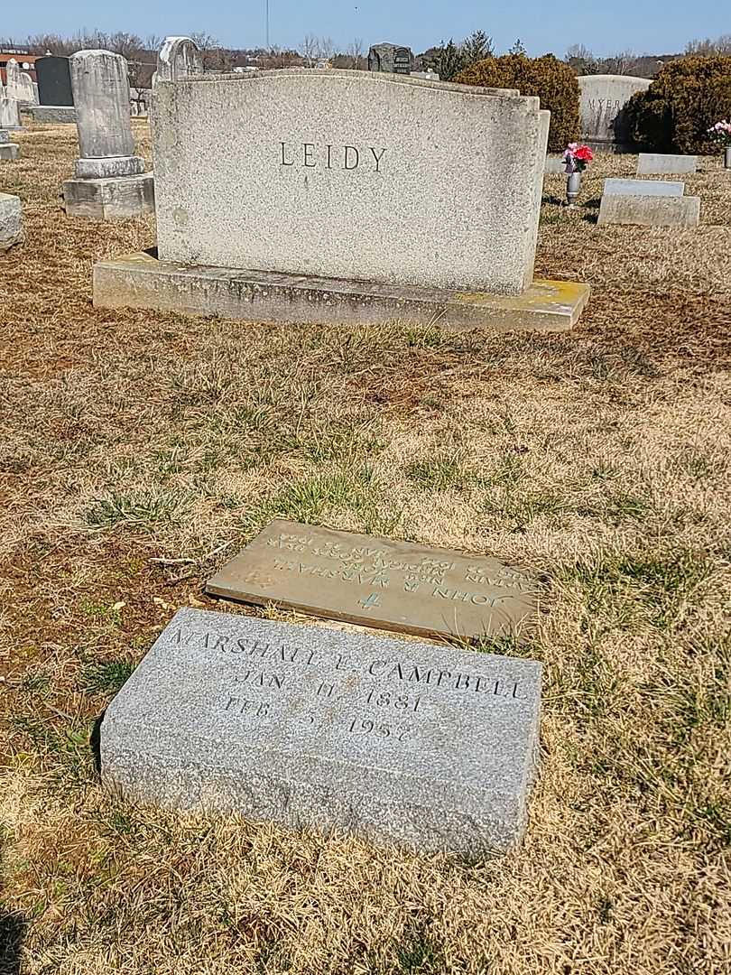 John R. Marshall's grave. Photo 2
