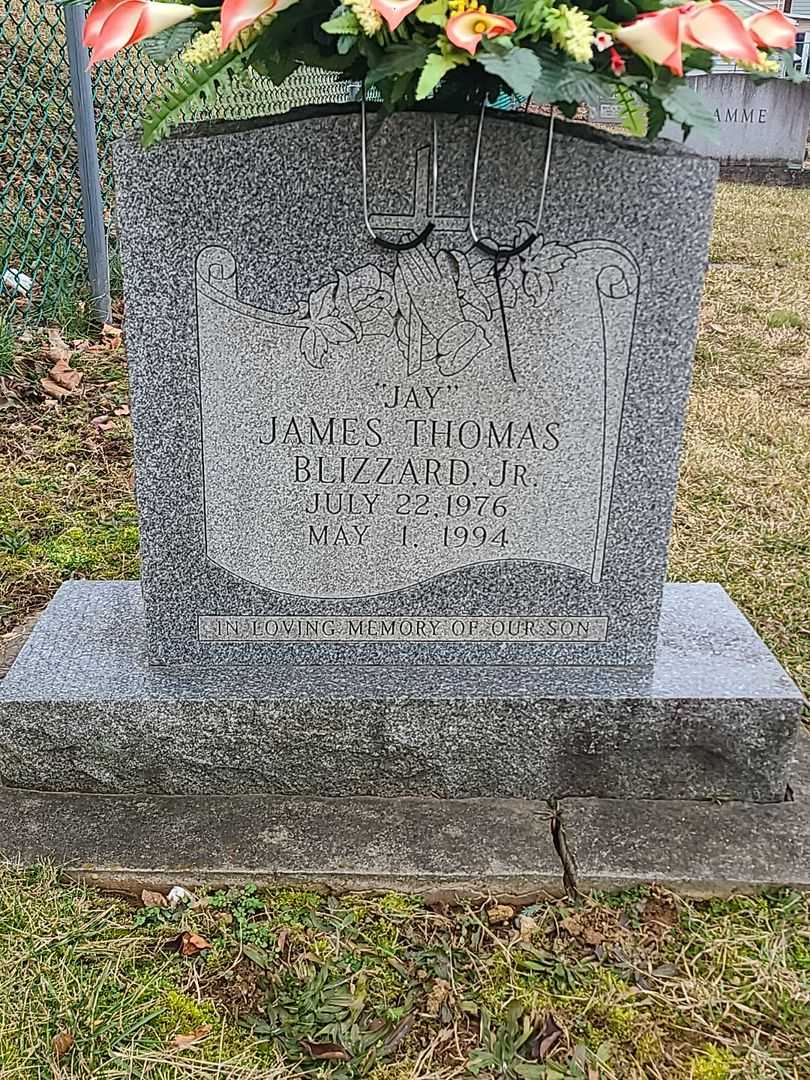 James Thomas "Jay" Blizzard Junior's grave. Photo 3