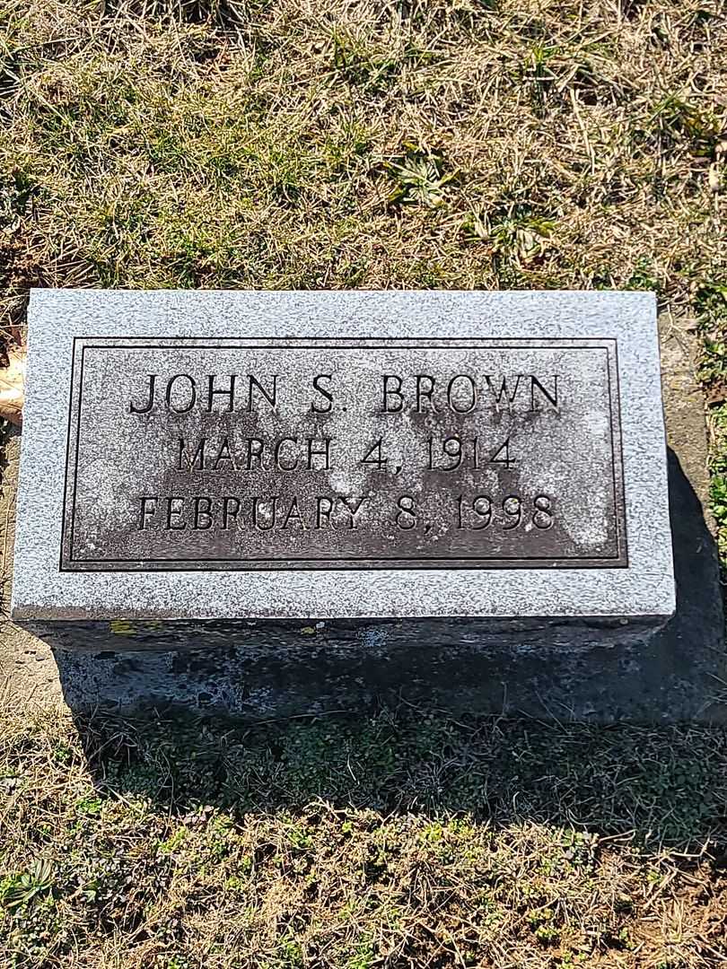 John S. Brown's grave. Photo 3