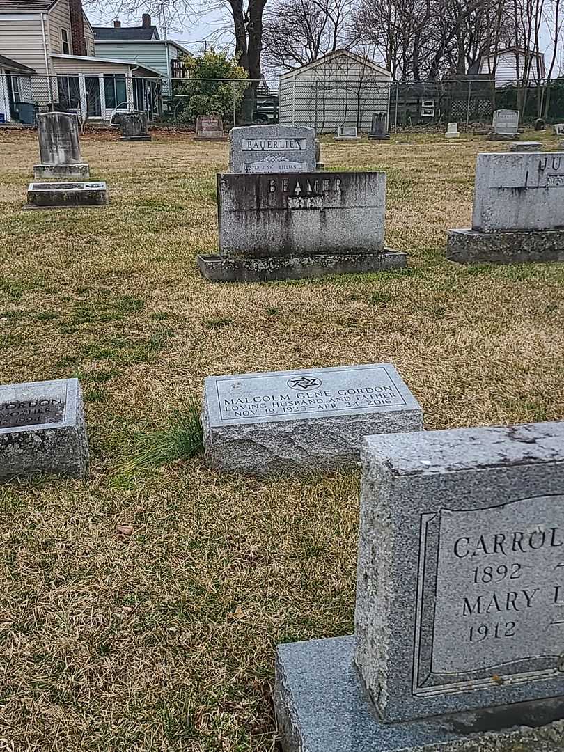 Malcolm Gene Gordon's grave. Photo 3