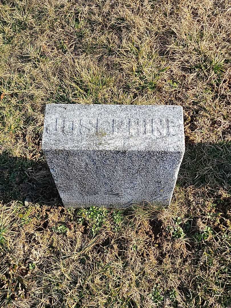 Mary Josephine Huber's grave. Photo 3