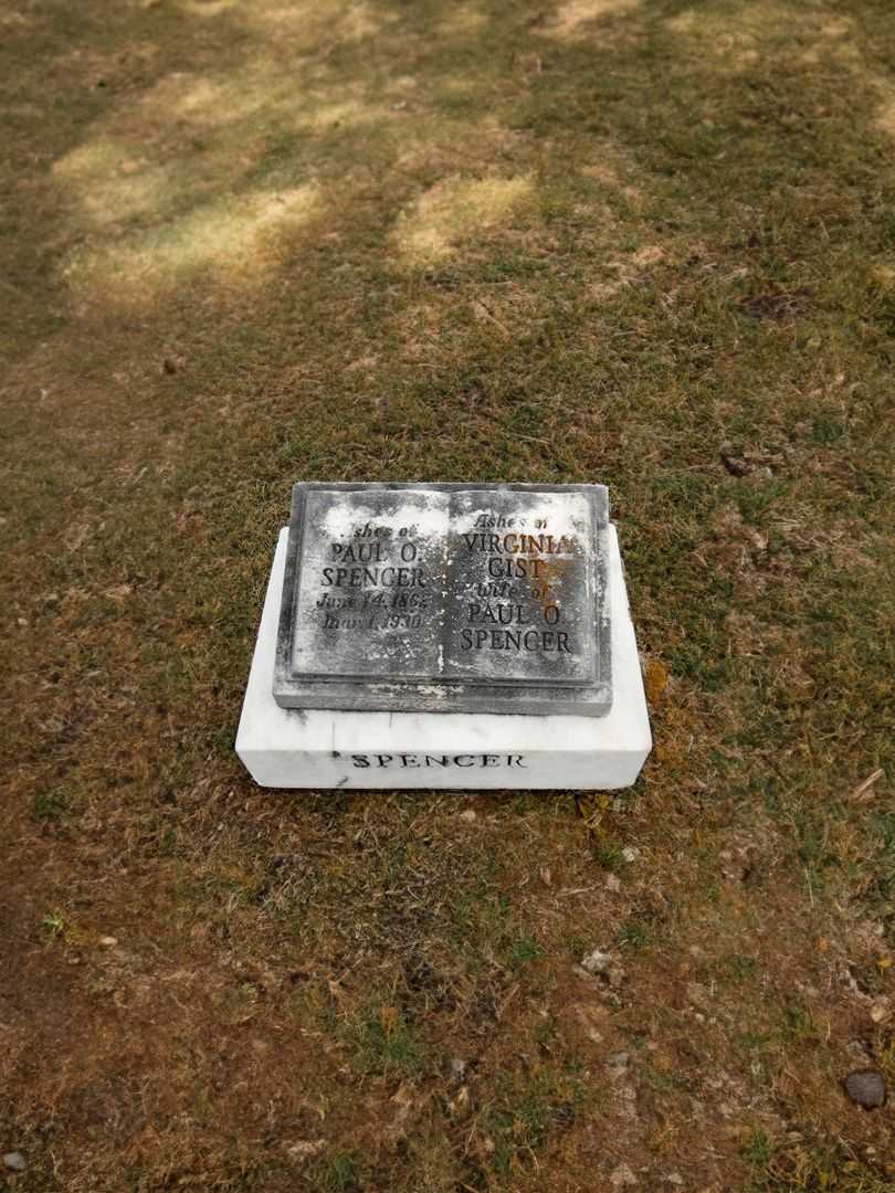 Virginia Spencer Gist's grave. Photo 1