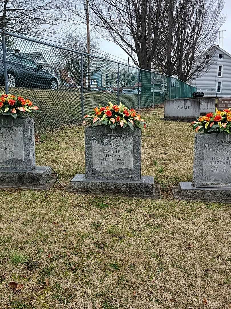 David Lee Blizzard's grave. Photo 2