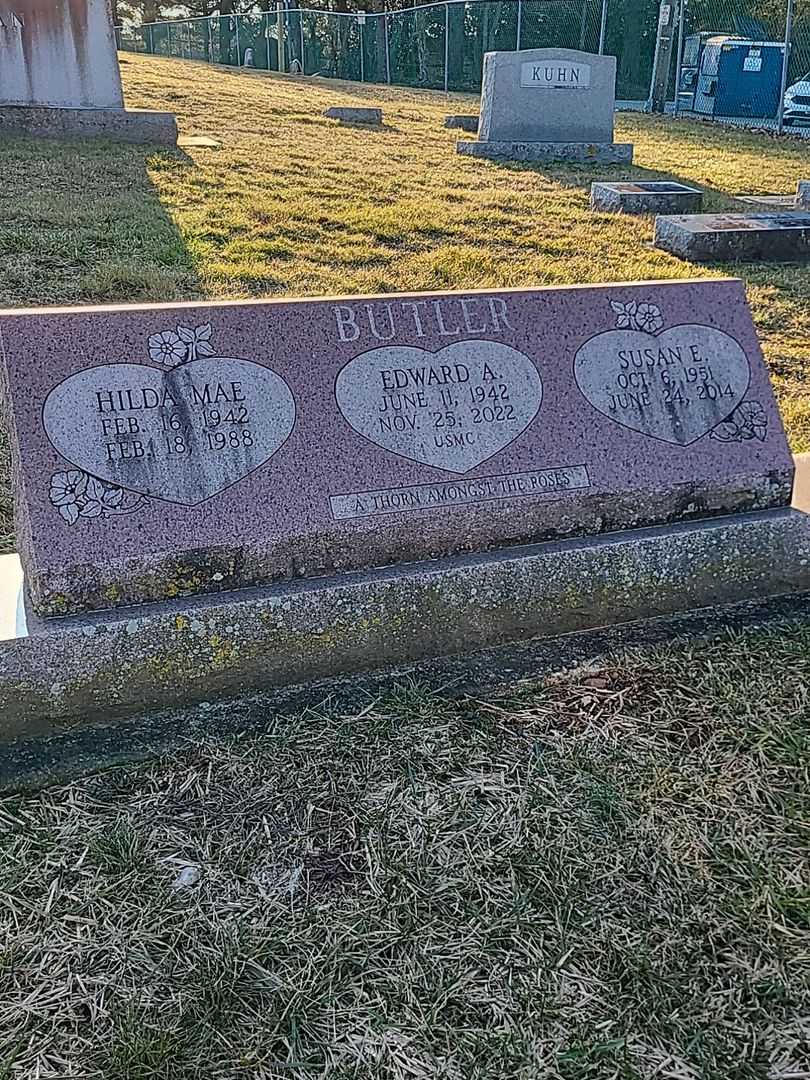 Edward A. Butler's grave. Photo 1
