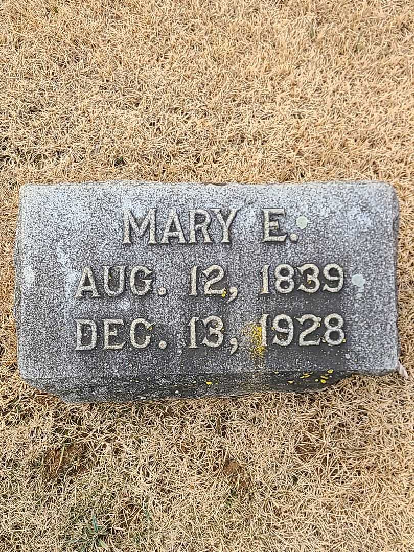 Mary E. Mitten's grave. Photo 4