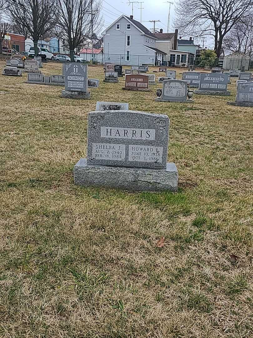 Shelba J. Harris's grave. Photo 2