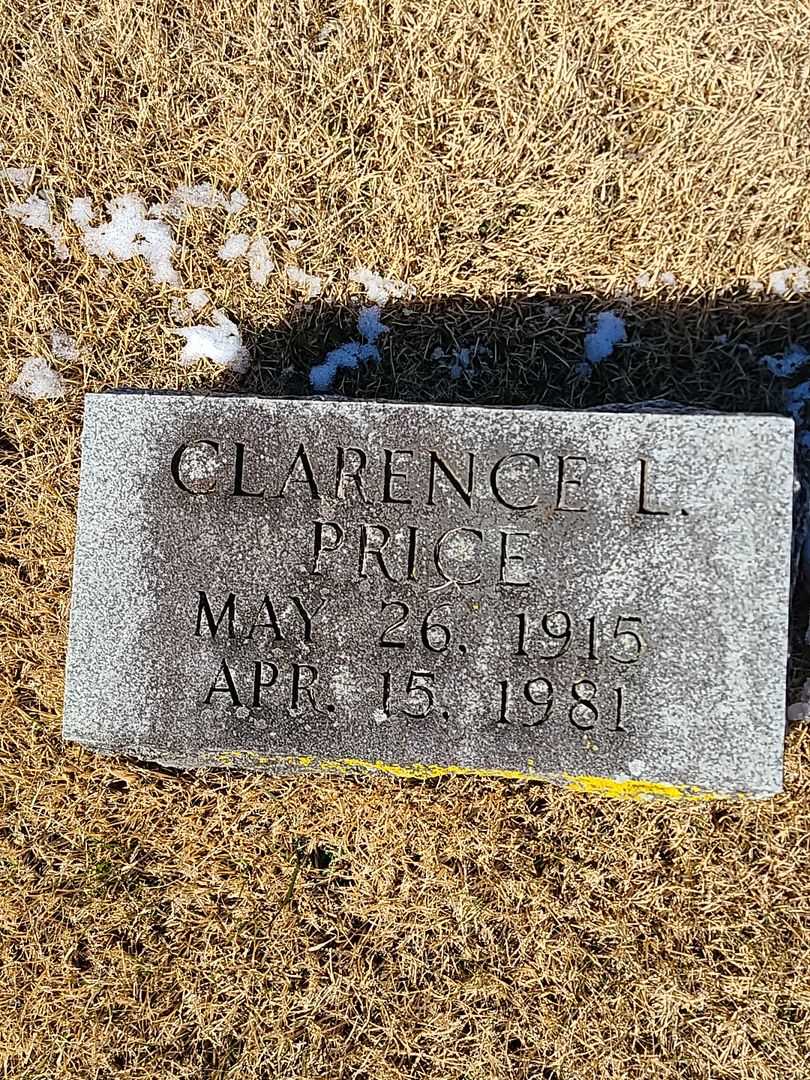 Clarence L. Price's grave. Photo 3