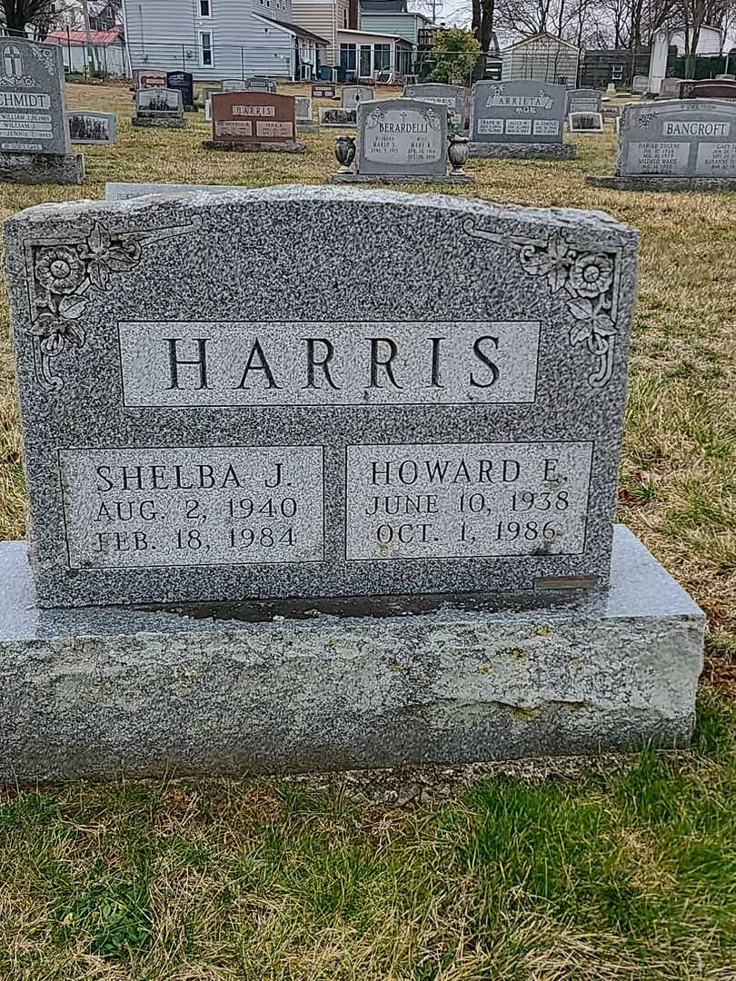 Shelba J. Harris's grave. Photo 1