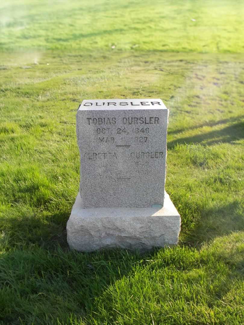 Alretta E. Oursler's grave. Photo 1