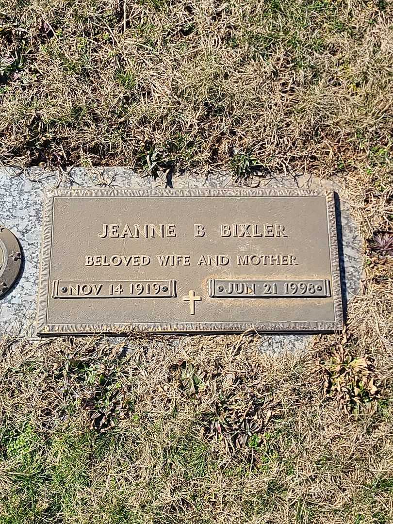 Paul S. Bixler Junior's grave. Photo 1