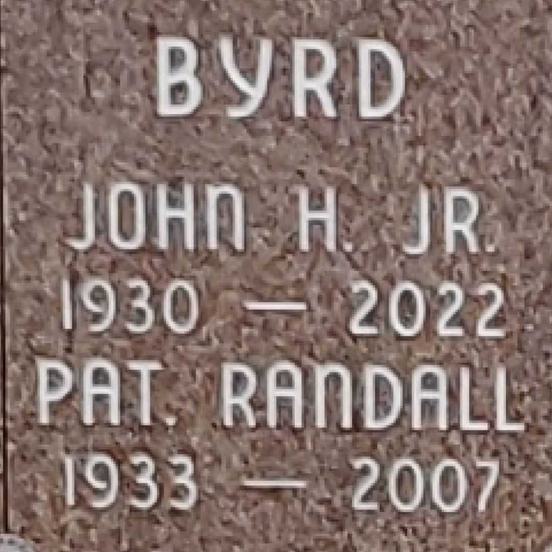 Patricia "Pat" Randall Byrd's grave