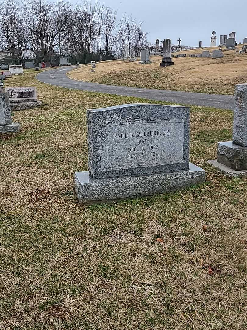 Paul B. "Pap" Milburn Junior's grave. Photo 2