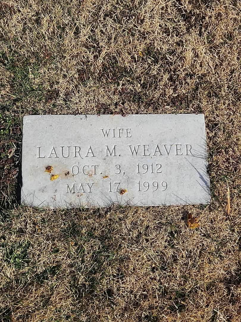 Laura M. Weaver's grave. Photo 3