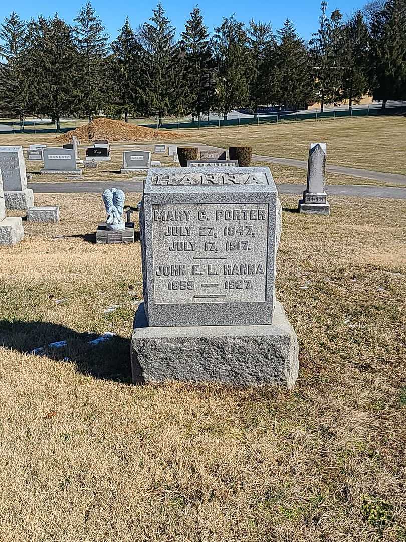 John E. L. Hanna's grave. Photo 2