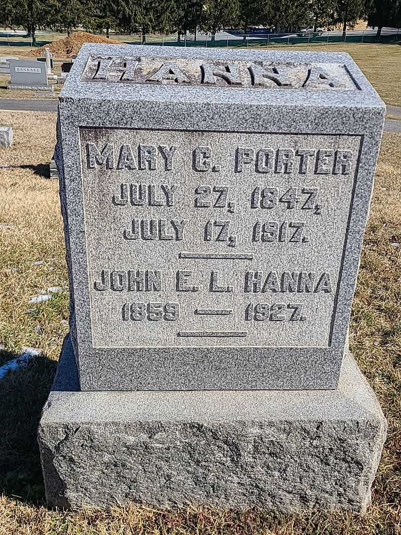 John E. L. Hanna's grave. Photo 1