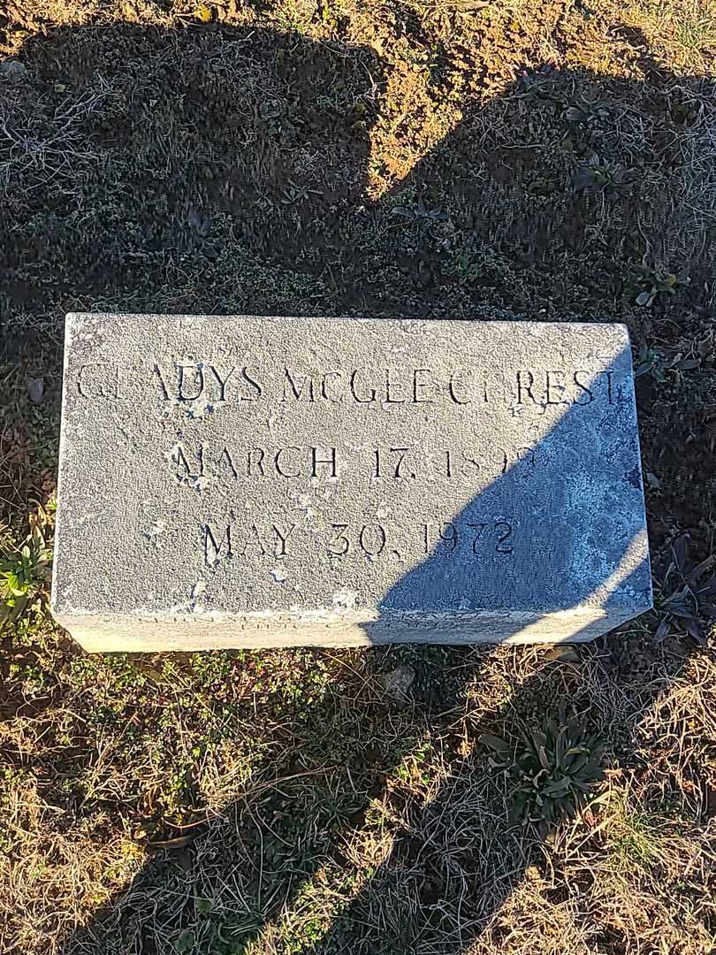 Gladys McGee Chrest's grave. Photo 3