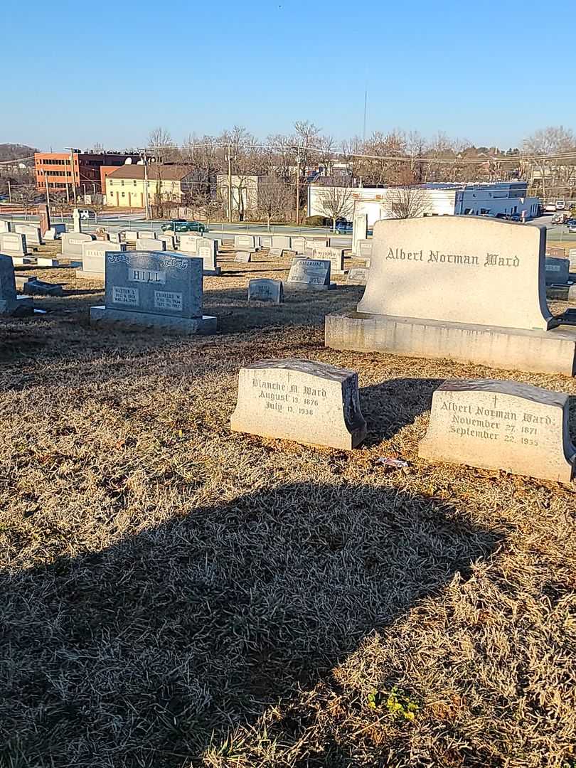 Blanche M. Ward's grave. Photo 2