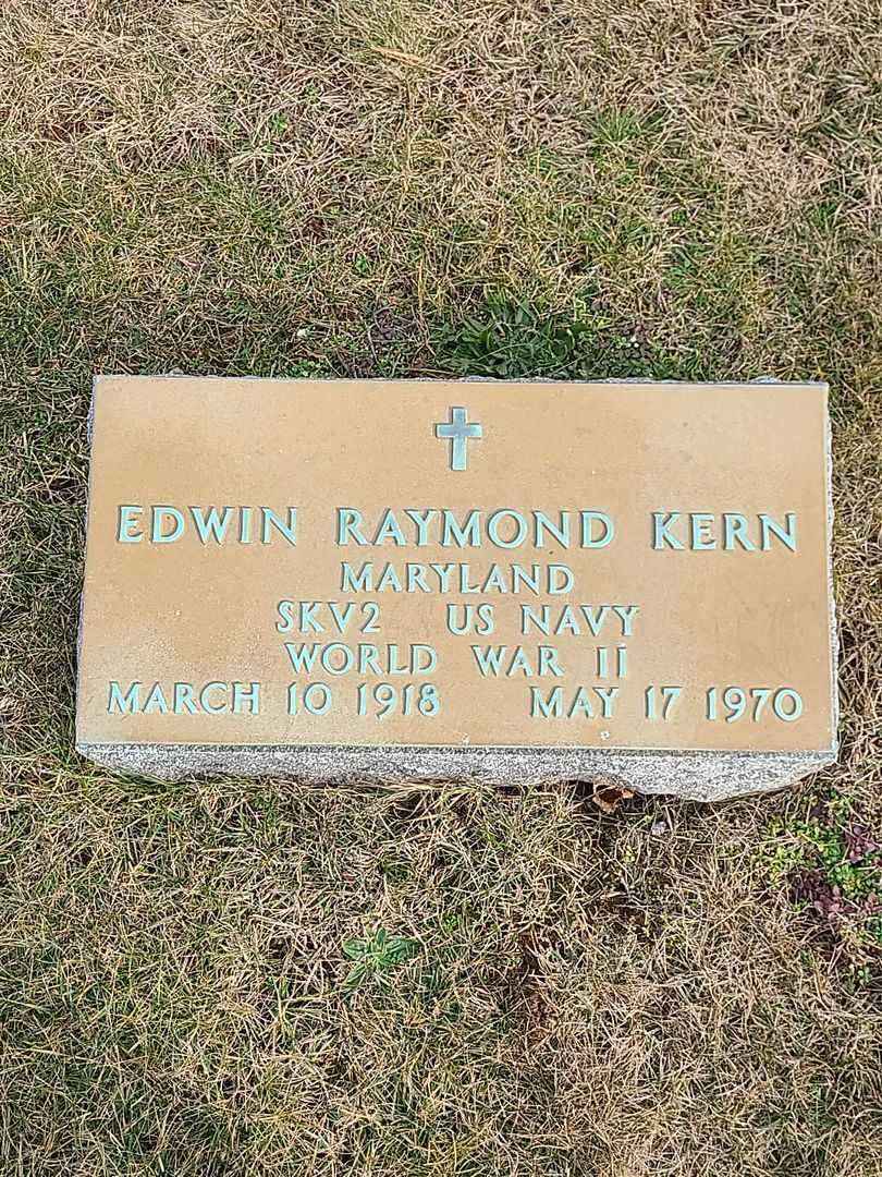 Edwin Raymond Kern's grave. Photo 3