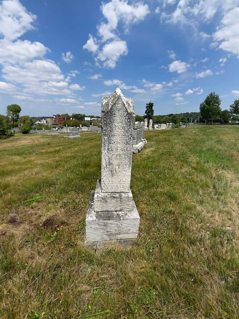 Millard F. Ebaugh's grave. Photo 2