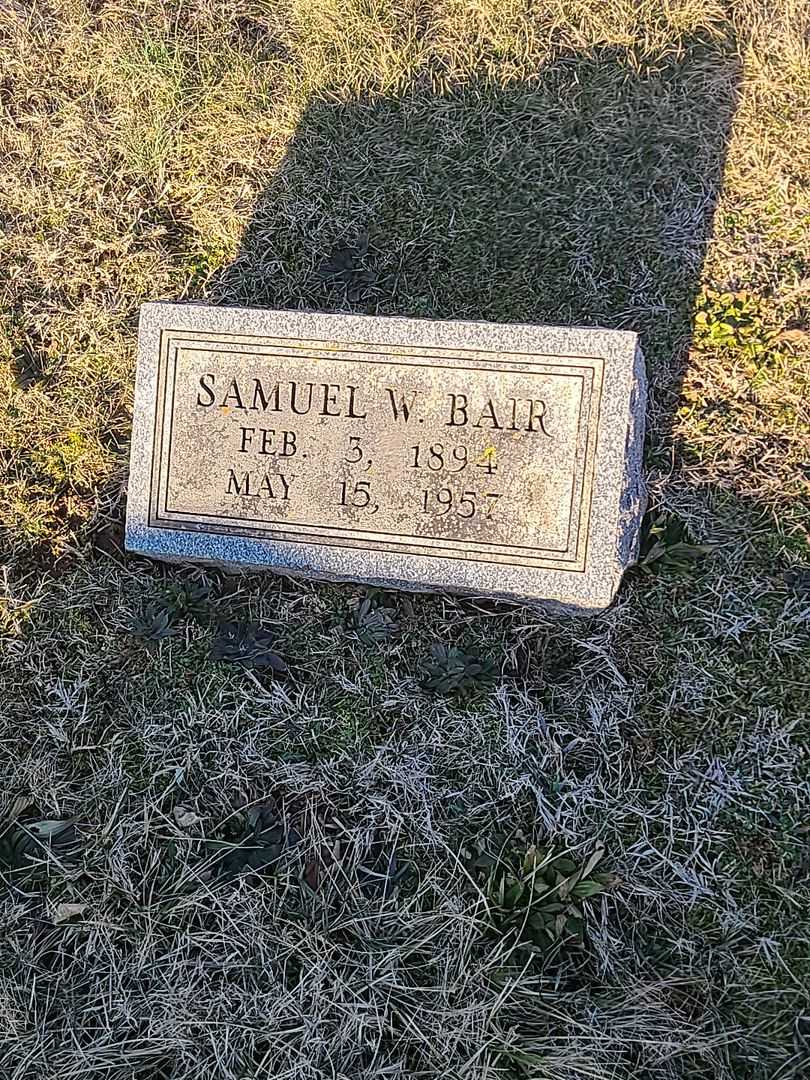 Samuel W. Bair's grave. Photo 3
