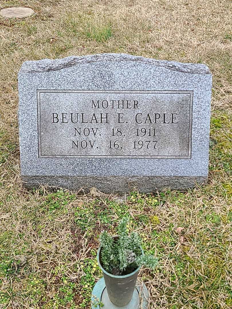 Beulah E. Caple's grave. Photo 1