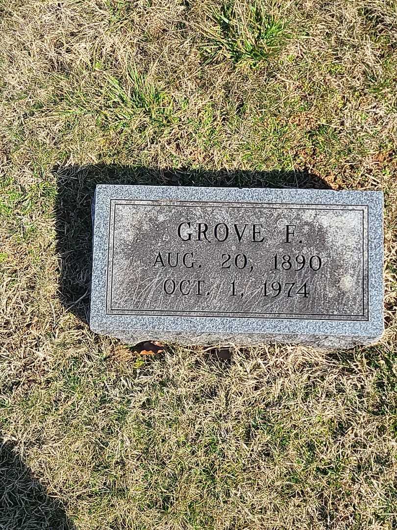 Grove F. Zahn's grave. Photo 3