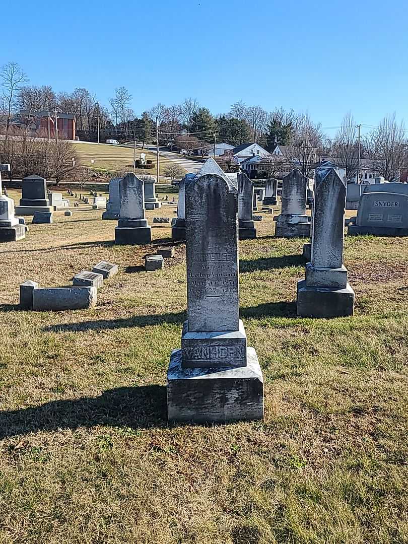 Annie Lee Vanhorn's grave. Photo 2