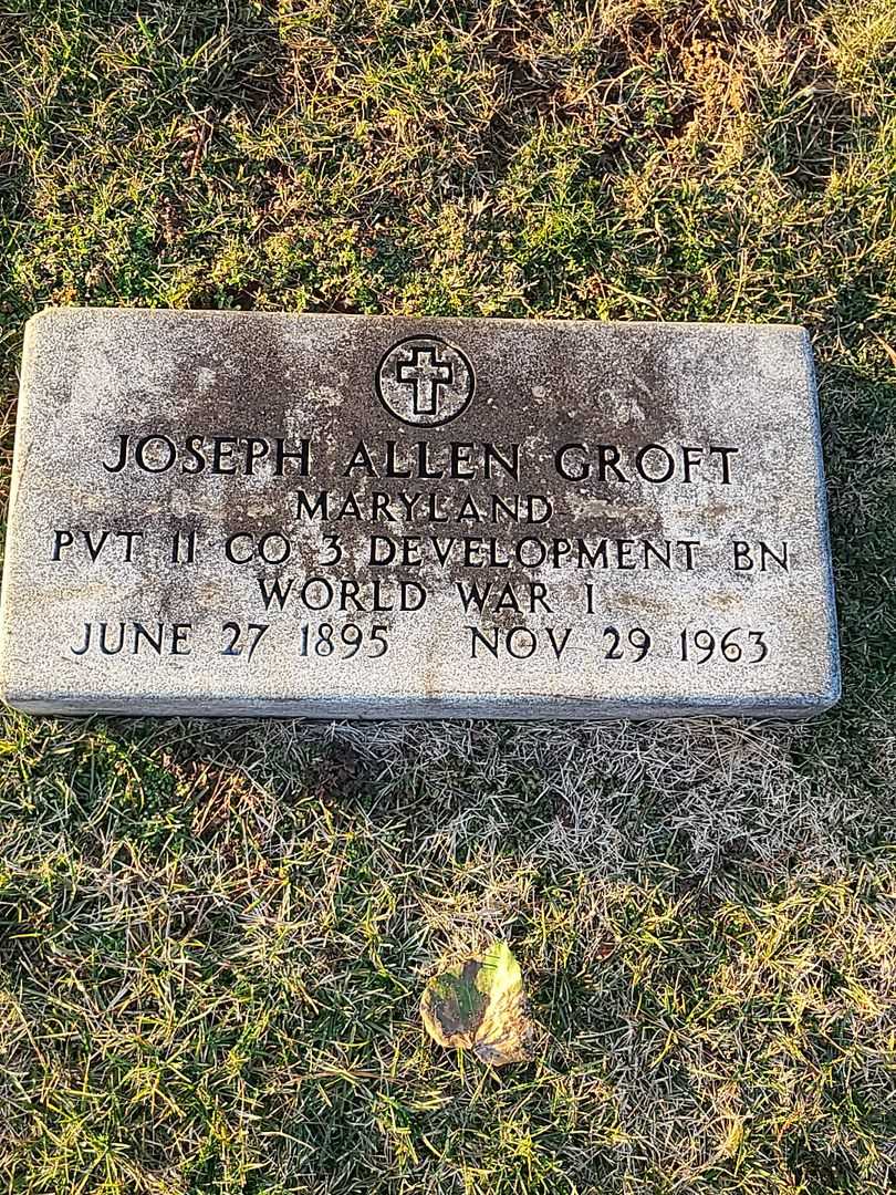 James G. Troyer's grave. Photo 1