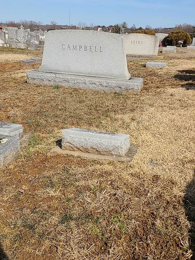 M. Wilson Campbell's grave. Photo 2