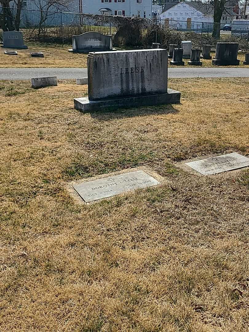 Dorothy L. Leese's grave. Photo 2