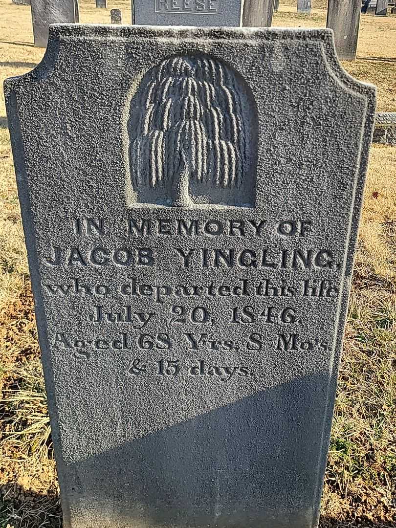 Jacob Yingling's grave. Photo 3