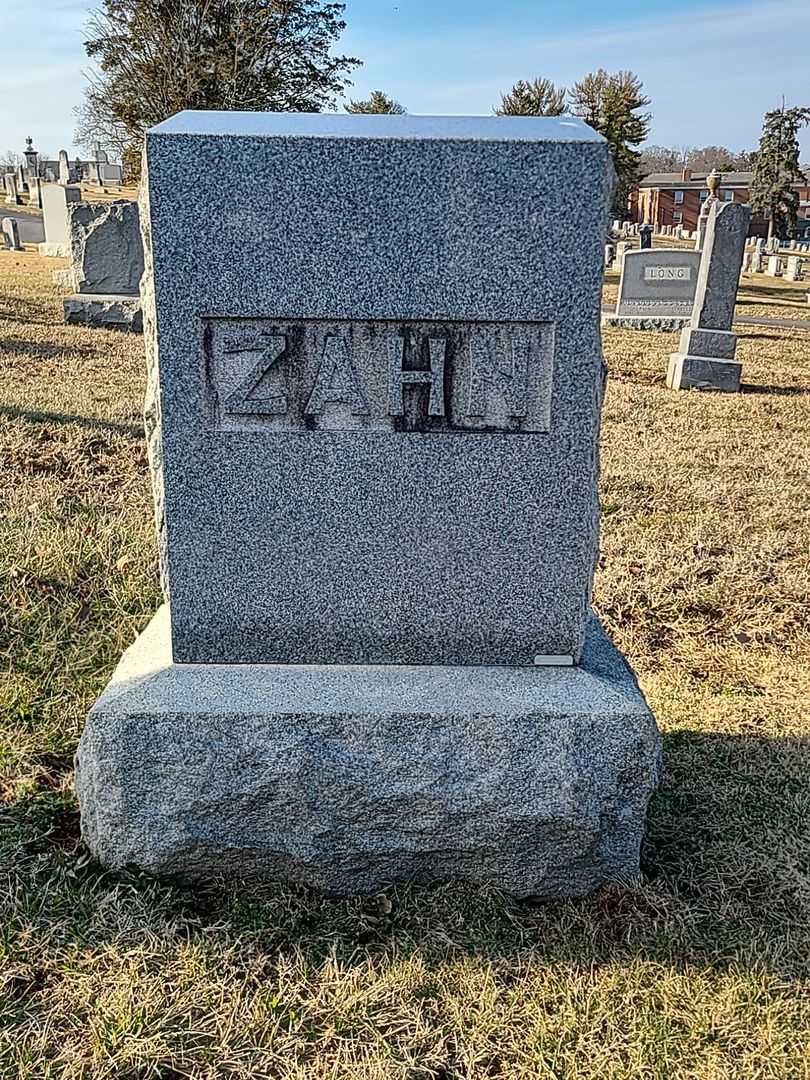 Annie M. Zahn's grave. Photo 1