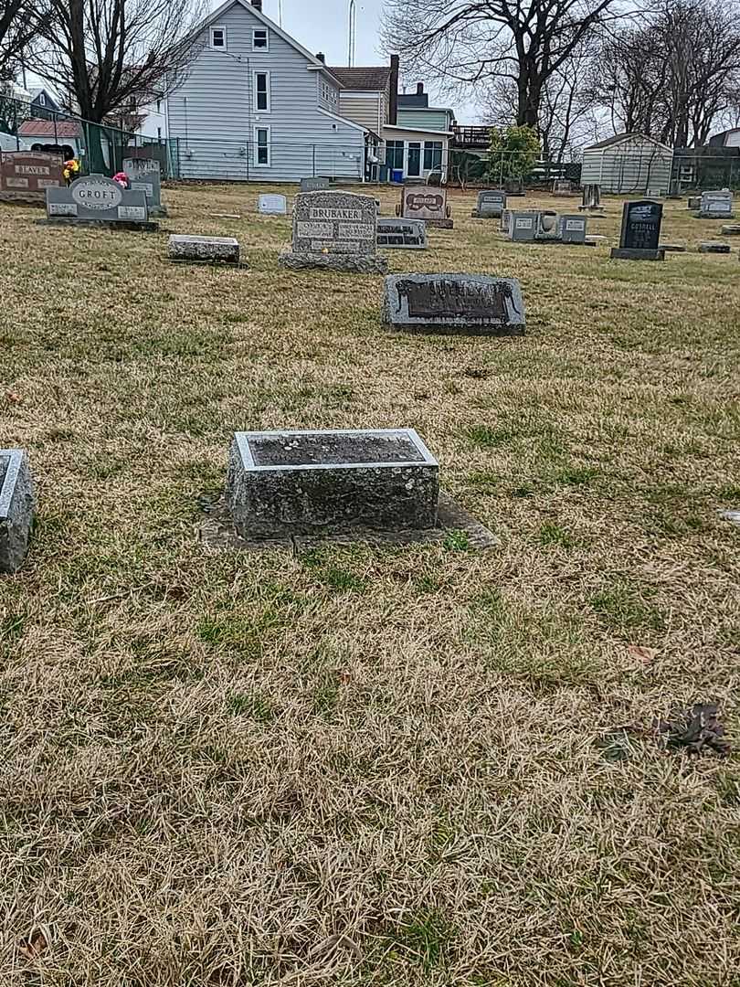 Catherine F. "Katey" Valk's grave. Photo 2