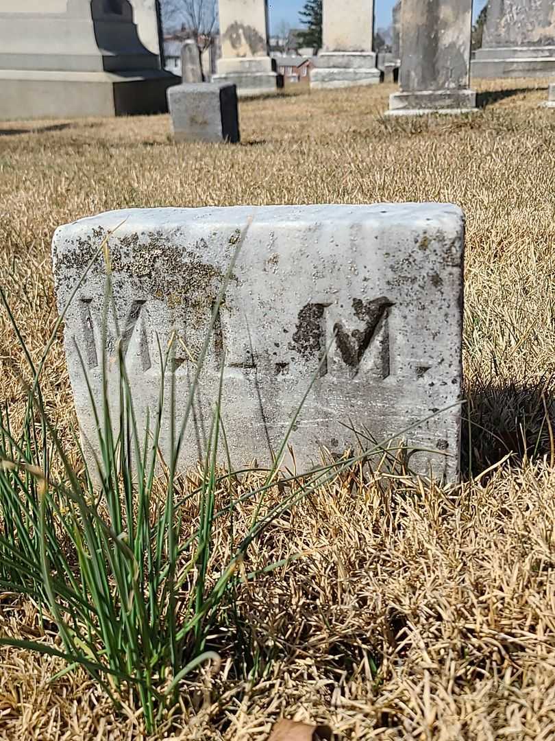 Maria L. Mathias's grave. Photo 3